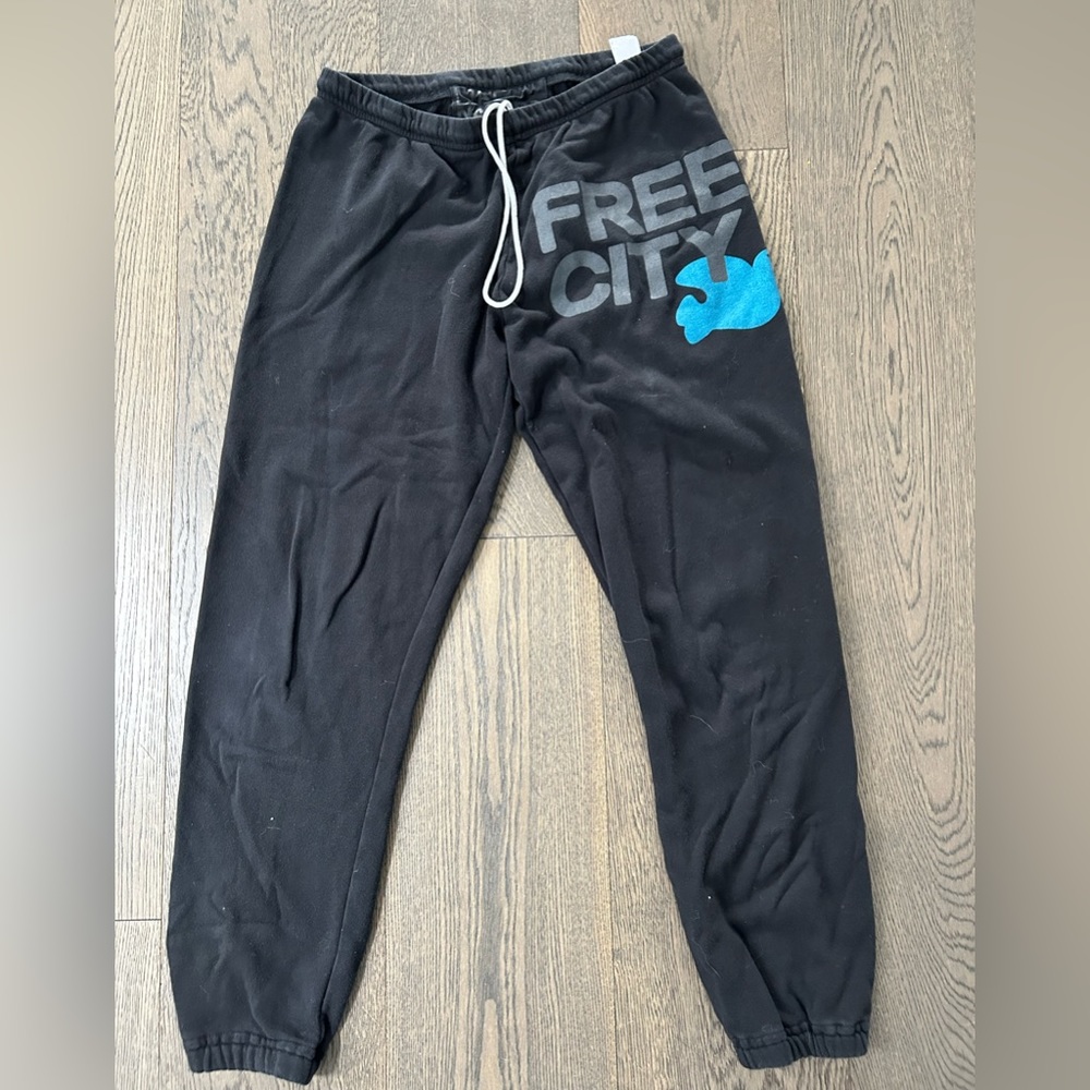 FREE CITY Sweatpants